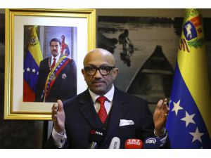 "Venezuela ABD'nin vekillerinden askeri müdahaleyi gözardı etmiyor"