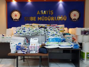 Giresun'da hastaneden sarf malzeme çaldıkları iddia edilen 2 hasta bakıcı tutuklandı
