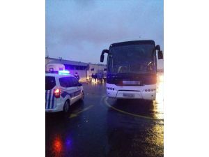 "İzin belgesiz şehirler arası taşımacılık" yapan otobüs şoförüne ceza kesildi