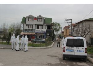 Sakarya'da bir sokak koronavirüs tedbirleri kapsamında karantinaya alındı