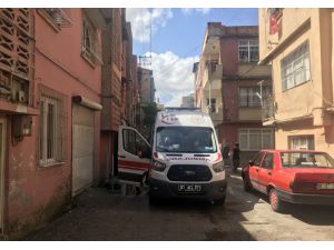 Adana'da merdivenden düşen kadın öldü