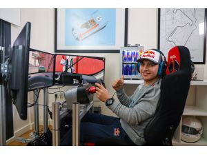 Milli otomobil yarışçısı Ayhancan Güven, simülasyon yarışında zirvede