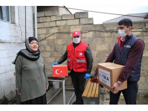 TİKA Azerbaycan'da 2 bin aileye gıda ve temizlik malzemesi dağıttı