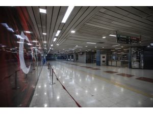 Sokağa çıkma yasağının ardından Ankaray ve Metro sessizliğe büründü