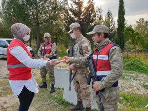 Adana, Mersin, Hatay ve Osmaniye'de Kovid-19 tedbirleri uygulanıyor