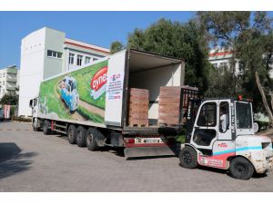 Vefa Sosyal Destek Grupları İzmir'de 60 bin paket süt dağıtıyor