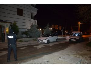 Karaman'da evinin önünde silahlı saldırıya uğrayan kişi yaralandı