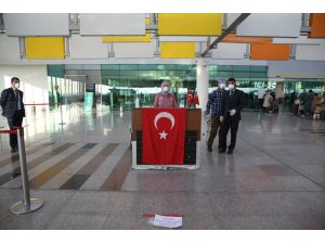 Pakistan'daki 133 Türk vatandaşı ülkeden ayrıldı