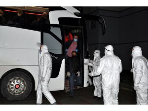 Moldova'dan getirilen 100 Türk vatandaşı Bayburt'ta yurtlara yerleştirildi