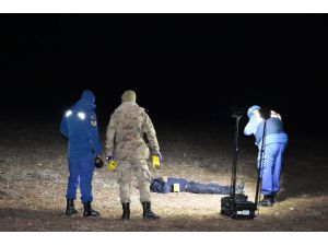 Gürcistan uyruklu kişi arazide ölü bulundu