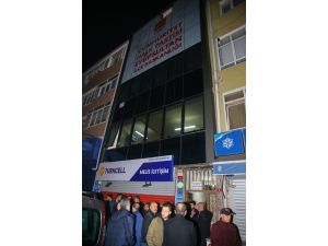 GÜNCELLEME - CHP Eyüpsultan İlçe Başkanlığı'na saldırı