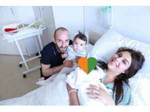 Milli futbolcu Efecan Karaca ikinci kez baba oldu