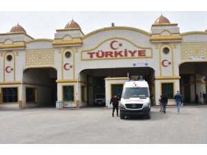 Suriyeli minik Yusuf tedavi için Türkiye'ye getirildi