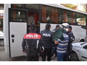 Kahramanmaraş'ta kahvehanede oyun oynayan 13 kişi yakalandı