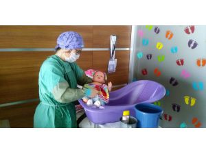 Edirne'de anne adaylarına "online" doğuma hazırlık eğitimi veriliyor