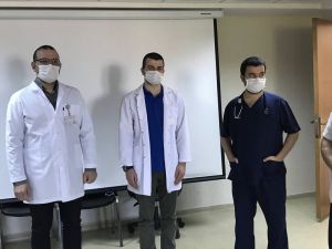 Rize'de koronavirüsü yenen 4 doktor plazma bağışçısı oldu