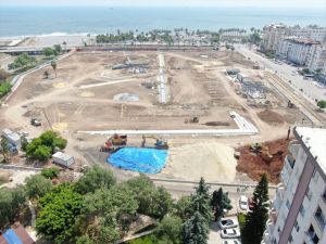 Mersin'de inşa edilen "Millet Bahçesi" kapılarını Cumhuriyet Bayramı'nda açacak