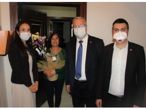 CHP'den şehit aileleri ile Selvi Kılıçdaroğlu'na "Anneler Günü" ziyareti