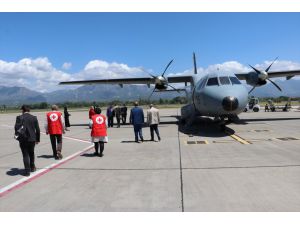 Türkiye'nin tıbbi yardımları Arnavutluk'a ulaştı