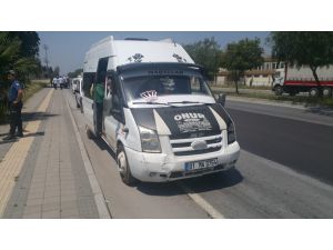 Adana'da minibüse fazladan 21 yolcu alan ehliyetsiz sürücüye 44 bin 452 lira ceza