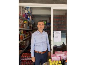 Antalya'da iki bakkalın veresiye defterindeki borçlar ödendi