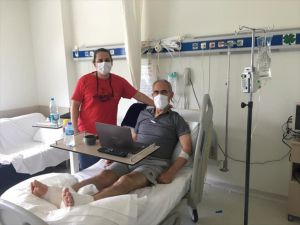 Denizli'de termal suya düşen profesör yaralandı