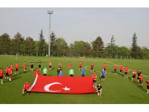 Eskişehirspor'dan 19 Mayıs kutlaması