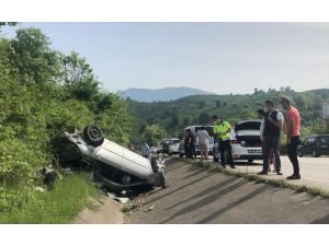 Kardeşinin kaza yaptığını gören sağlık personeli gözyaşlarını tutamadı