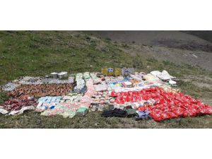Van'da teröristlere ait yaşam malzemesi ele geçirildi