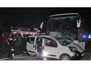 Adana'da trafik kazası: 3 ölü, 2 yaralı