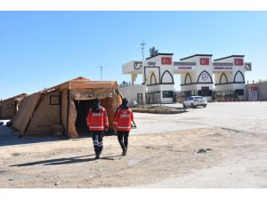 Suriye sınırına sahra hastanesi