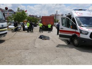 Yozgat'ta geri manevra yapan kamyonun çarptığı çiftçi öldü