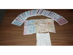 Malatya'da iki dernek lokalinde kumar oynayan 8 kişiye 9 bin 800 lira ceza