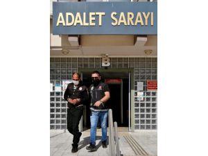 Aydın'da bir otomobilde yarım kilogram uyuşturucu ele geçirildi