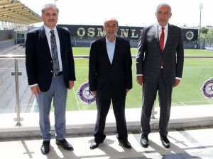 AK Parti Malatya Milletvekilleri, Osmanlıspor Kulübü Başkanı Katipoğlu'nu ziyaret etti
