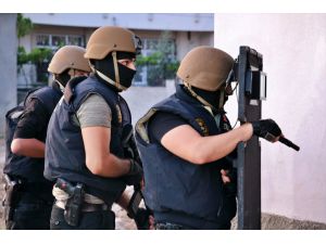 GÜNCELLEME - Adana'da PKK/KCK operasyonu: 7 gözaltı