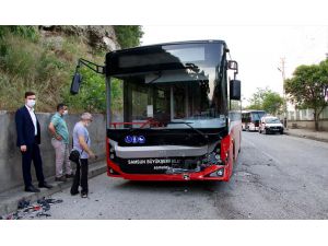 Samsun'da otobüs ile çarpışan otomobilin sürücüsü hayatını kaybetti