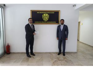 Ankara Gençlik ve Spor İl Müdürü Mustafa Çelik'ten MKE Ankaragücü'ne ziyaret