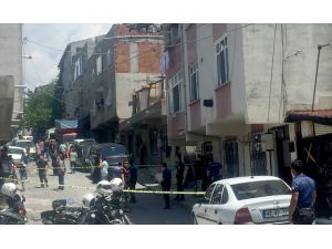 Avcılar'da tartıştığı kişinin evine ateş açan zanlı 3 kişiyi yaraladı