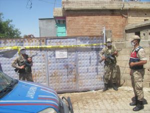 Gaziantep'te 9 ev karantinaya alındı