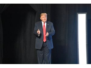 ABD Başkanı Trump'tan Beyaz Saray önündeki göstericilere "şımarık" yakıştırması: