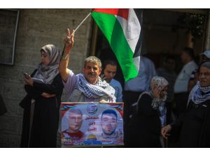 Gazze'de İsrail hapishanelerindeki Filistinli tutuklulara destek gösterisi