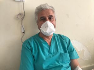 GÜNCELLEME - İzmir'de hasta ve yakınlarınca darbedilen iki doktor hastaneye kaldırıldı