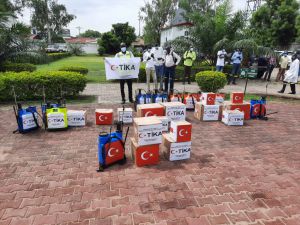 TİKA'dan Güney Sudan'a Kovid-19'la mücadeleye tıbbi ekipman desteği