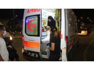 Adana'da seyir halindeki motosikletten düşen bebek yaralandı