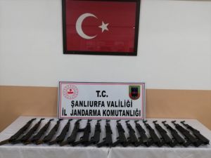 Şanlıurfa'da 17 uzun namlulu silah ele geçirildi