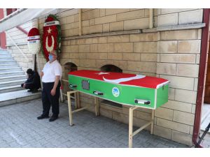 Havai fişek fabrikasındaki patlamada hayatını kaybeden Çanakçı'nın cenazesi defnedildi