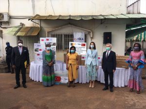 TİKA'dan Kamerun'a eğitim altyapısı desteği