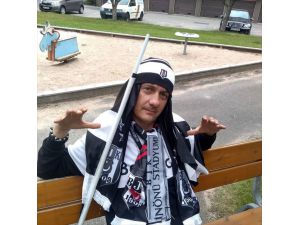 Beşiktaş taraftarı İsveçli Gregory Wrona: "Kara Kartal benim yaşama sevincim"