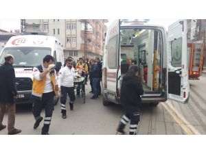 Kahramanmaraş'ta iki otomobil çarpıştı: 4 yaralı